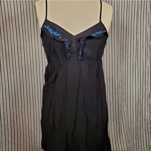 Mossimo Embroidered Ruffle Spaghetti Strap Button - Picture 7 of 7